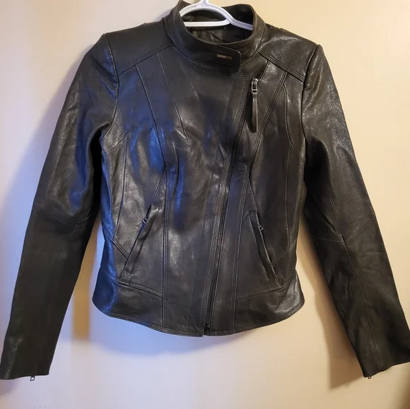 Leather Jacket - Picture 2 of 9